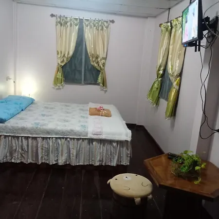 เฮือนน้ำน่าน House By The River Nan Uttaradit Exterior photo