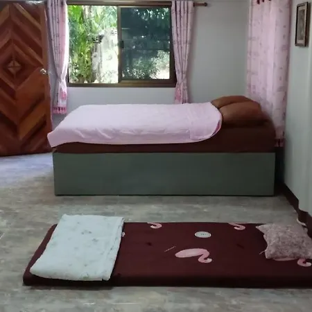 เฮือนน้ำน่าน House By The River Nan Uttaradit Exterior photo
