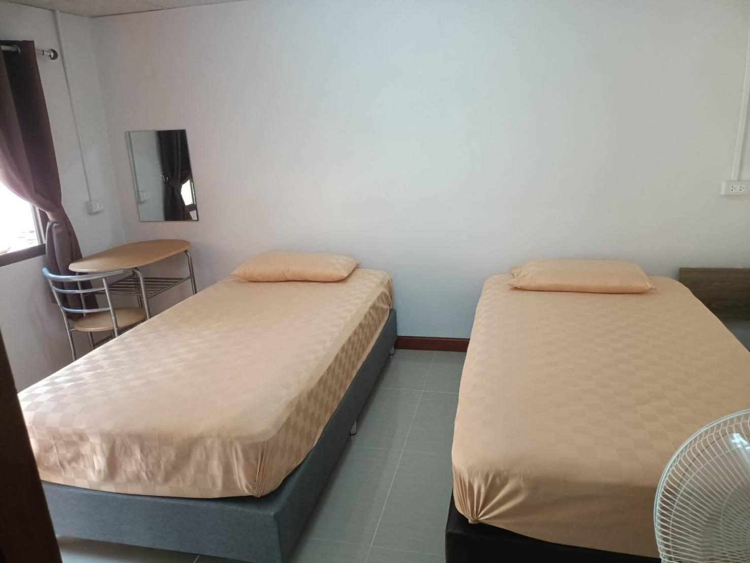 Homestay เฮือนน้ำน่าน House By The River Nan Uttaradit