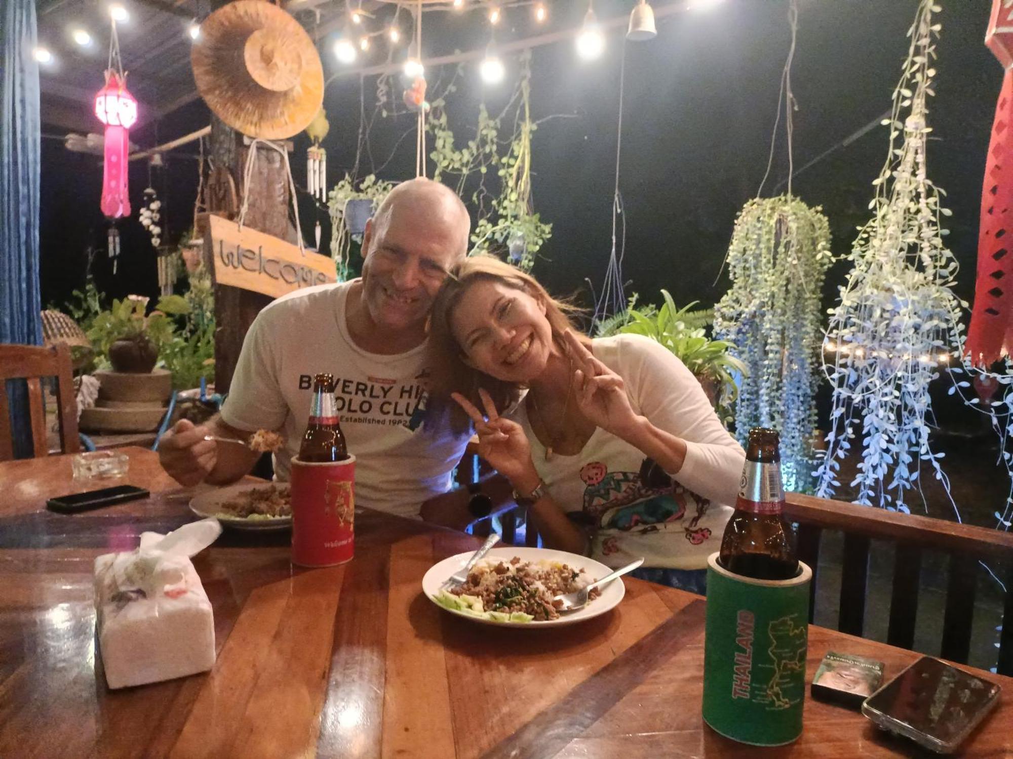 Homestay เฮือนน้ำน่าน House By The River Nan Uttaradit